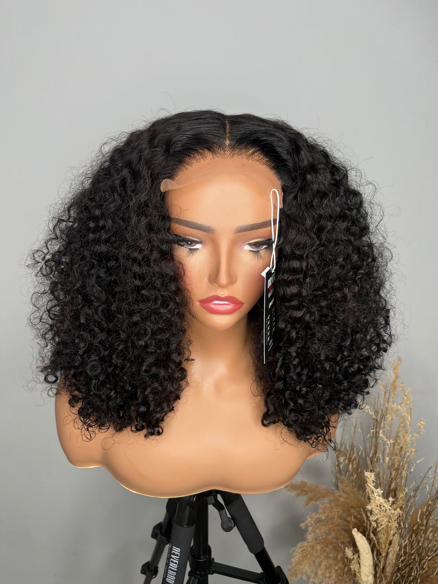 Pixie curly black glueless wig